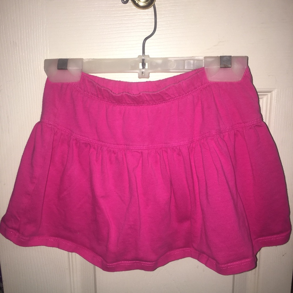 Size 5/6 skirt with undershorts